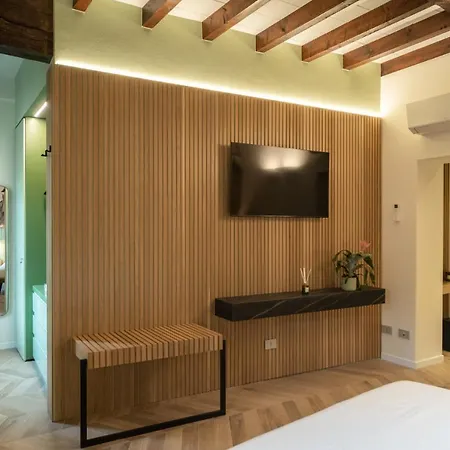 Love hotel Sensazioni Emozioni Romanticismo